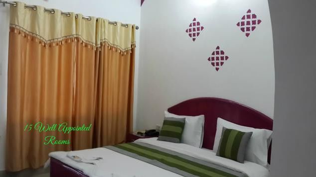 Bright Sunny Pines Hotel & Resort Лансдаун Экстерьер фото